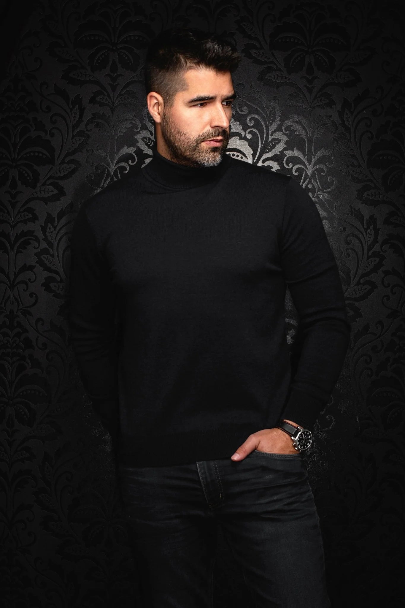 Au Noir Turtle Neck Sweater Arkanes - Black