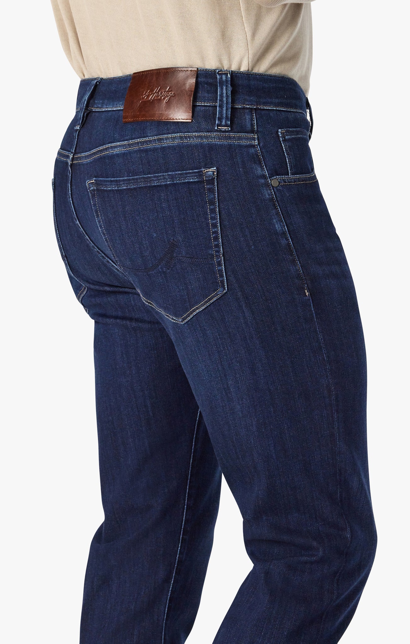 34 HERITAGE COOL Dark Brushed Refined Jean